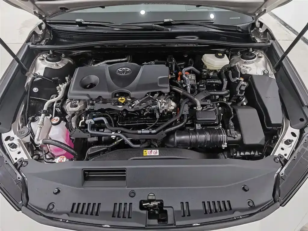 Toyota Camry 2025 из CN, фото 10