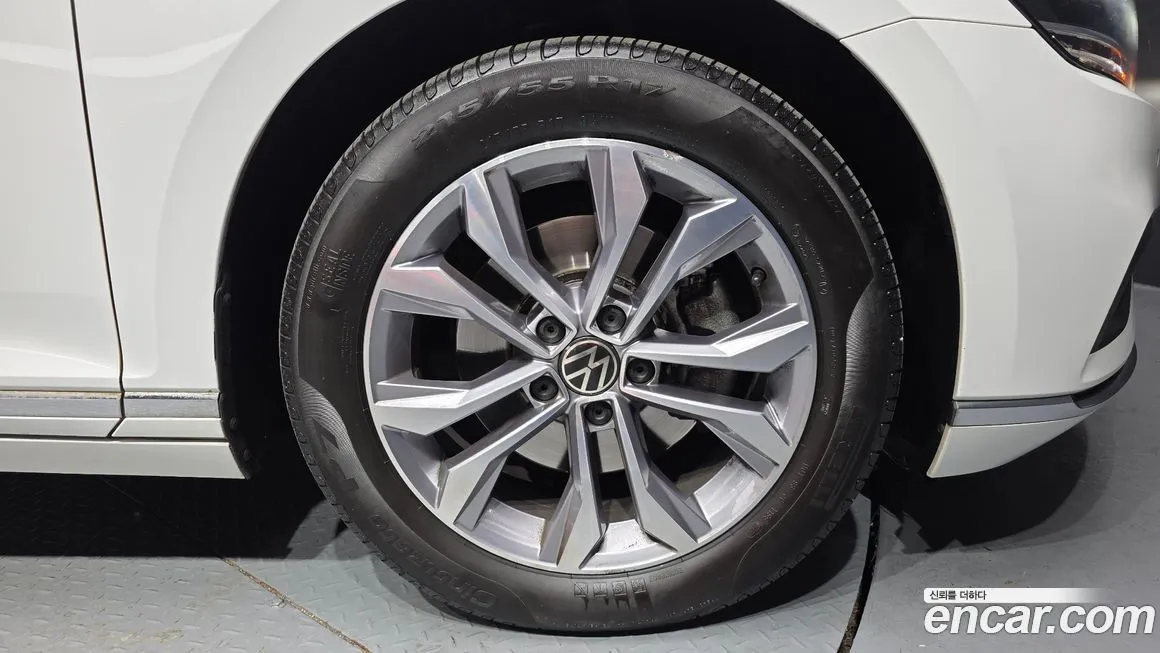 Volkswagen Passat 2022 из KR, фото 8