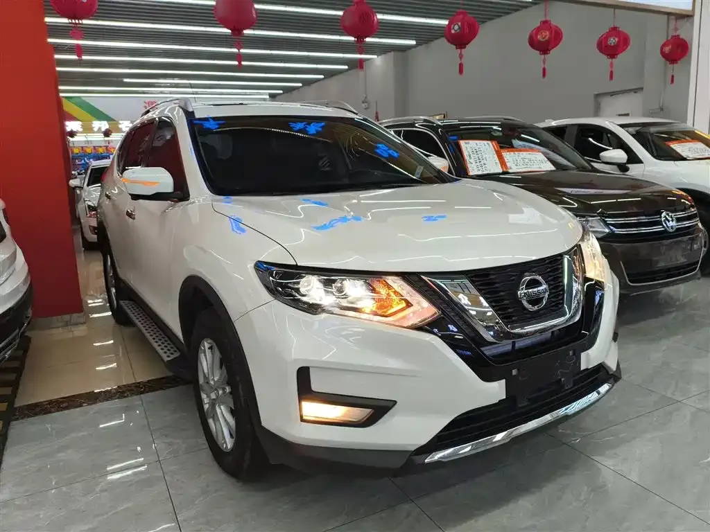 Nissan X-Trail 2023 из CN, фото 2