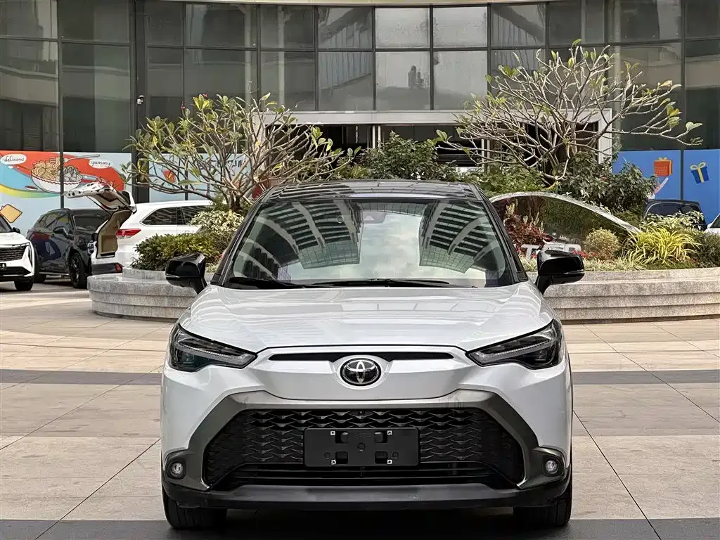 Toyota Frontlander 2022 из CN, фото 10