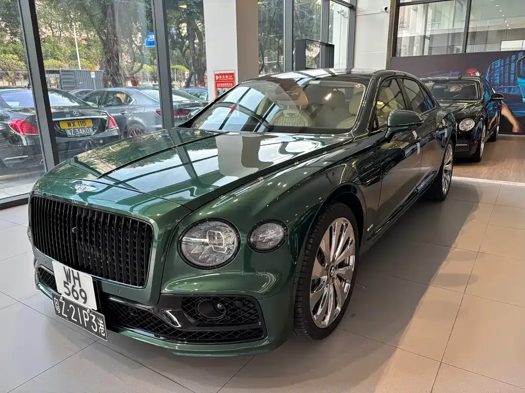 Bentley Flying Spur 2025 из CN, фото 8