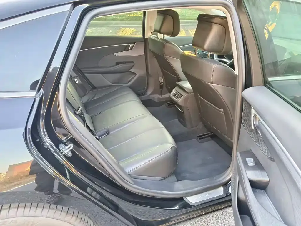 Buick LaCrosse 2023 из CN, фото 10
