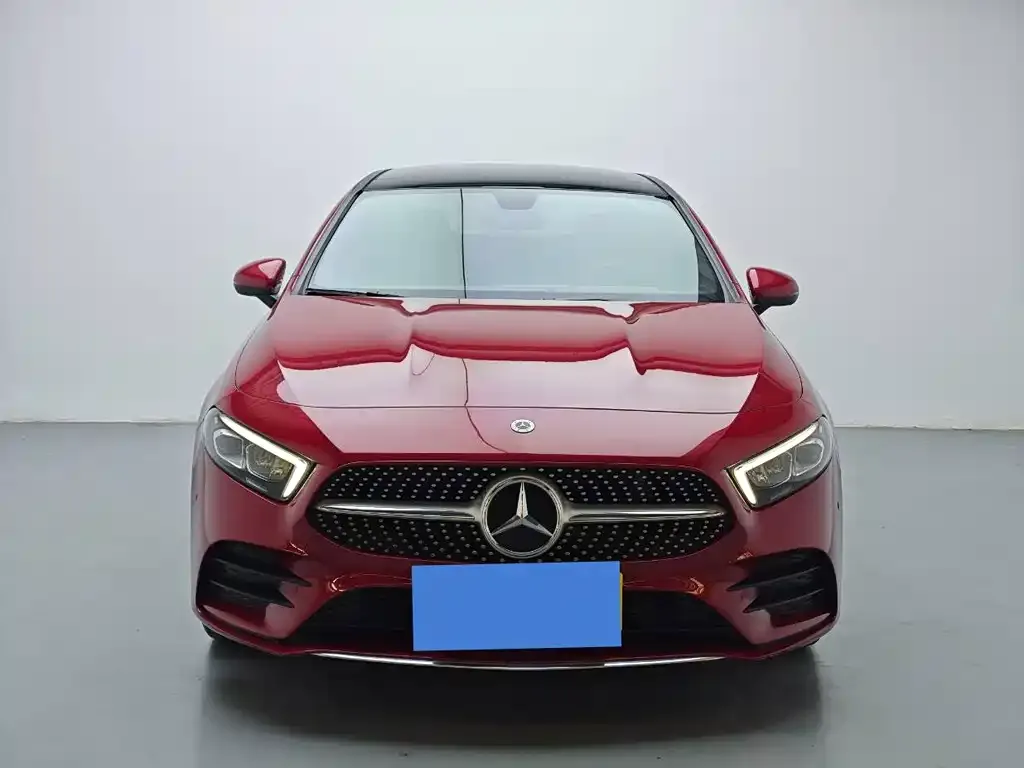 Mercedes-Benz A-Class 2023 из CN, фото 8