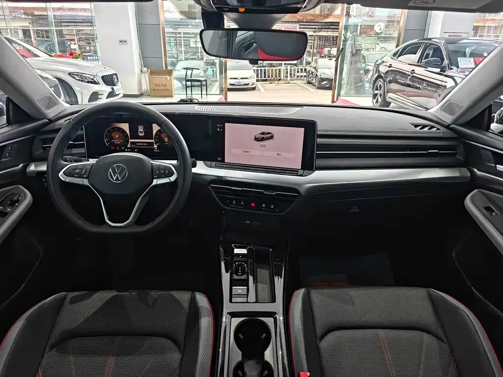 Volkswagen Lamando 2024 из CN, фото 7