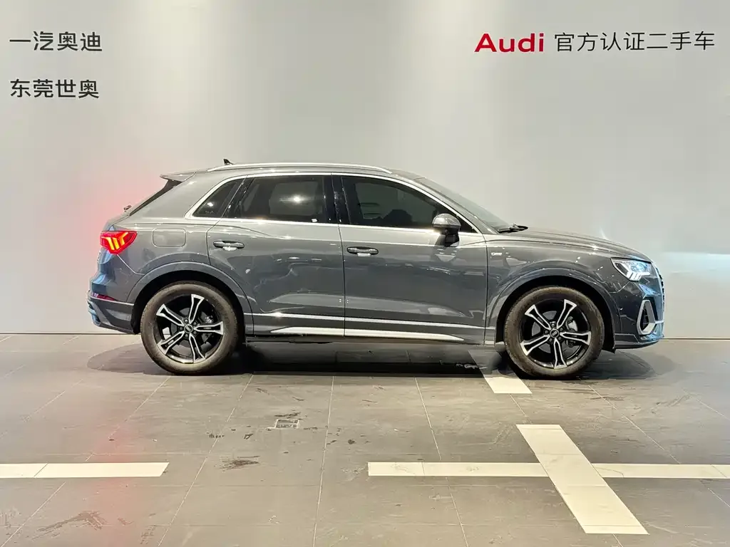 Audi Q3 2021 из CN, фото 3