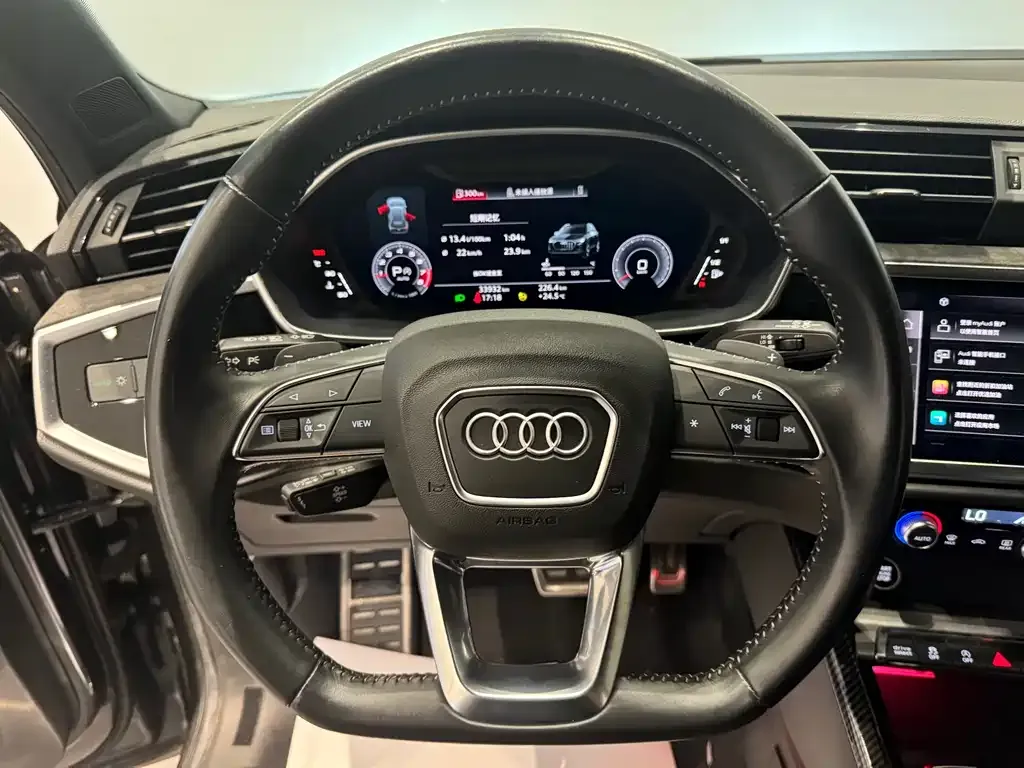 Audi Q3 2021 из CN, фото 8