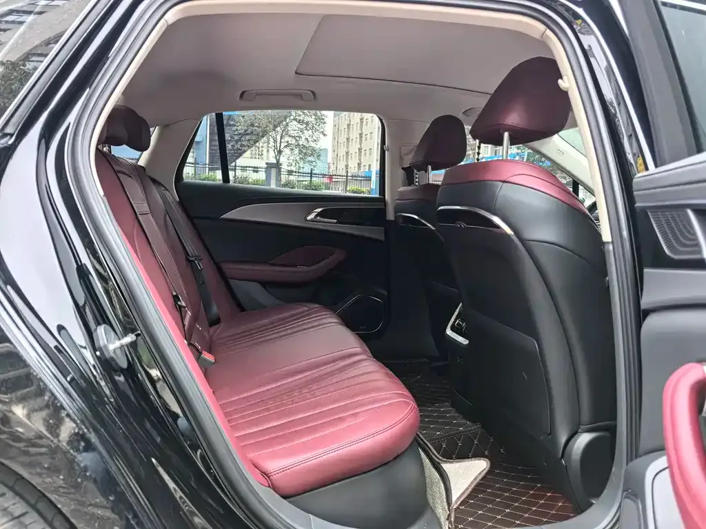 Hongqi H5 2024 из CN, фото 4
