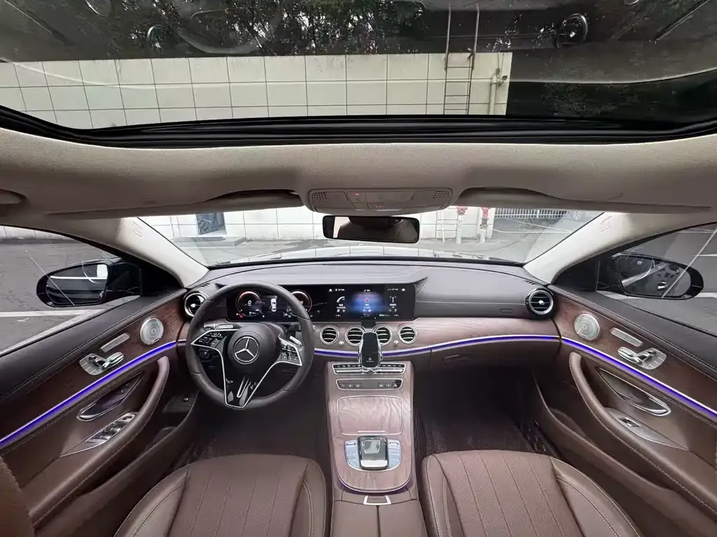 Mercedes-Benz E-Class 2023 из CN, фото 2