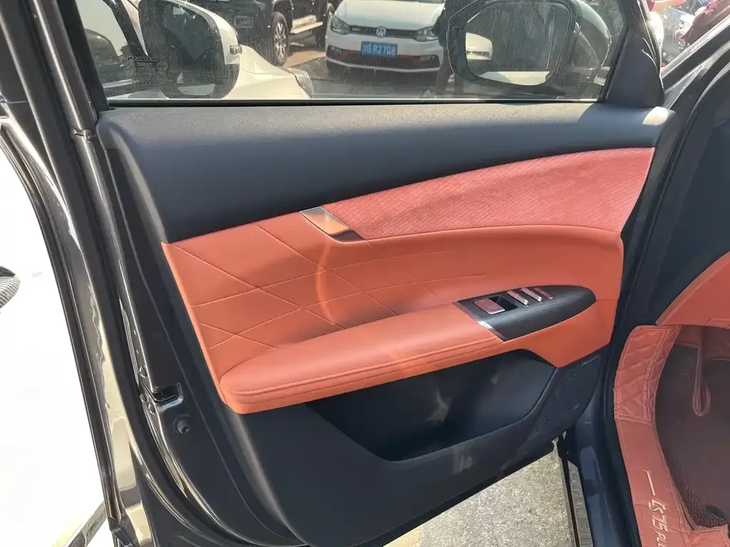Changan CS75PLUS 2024 из CN, фото 4