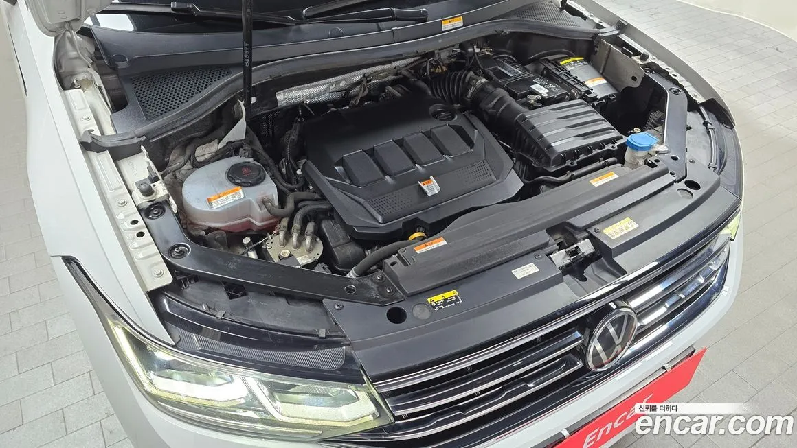 Volkswagen Tiguan 2022 из KR, фото 10