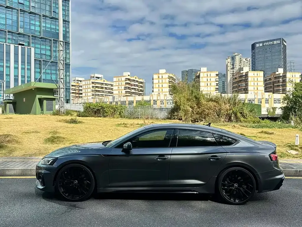 Audi RS 5 2022 из CN, фото 8