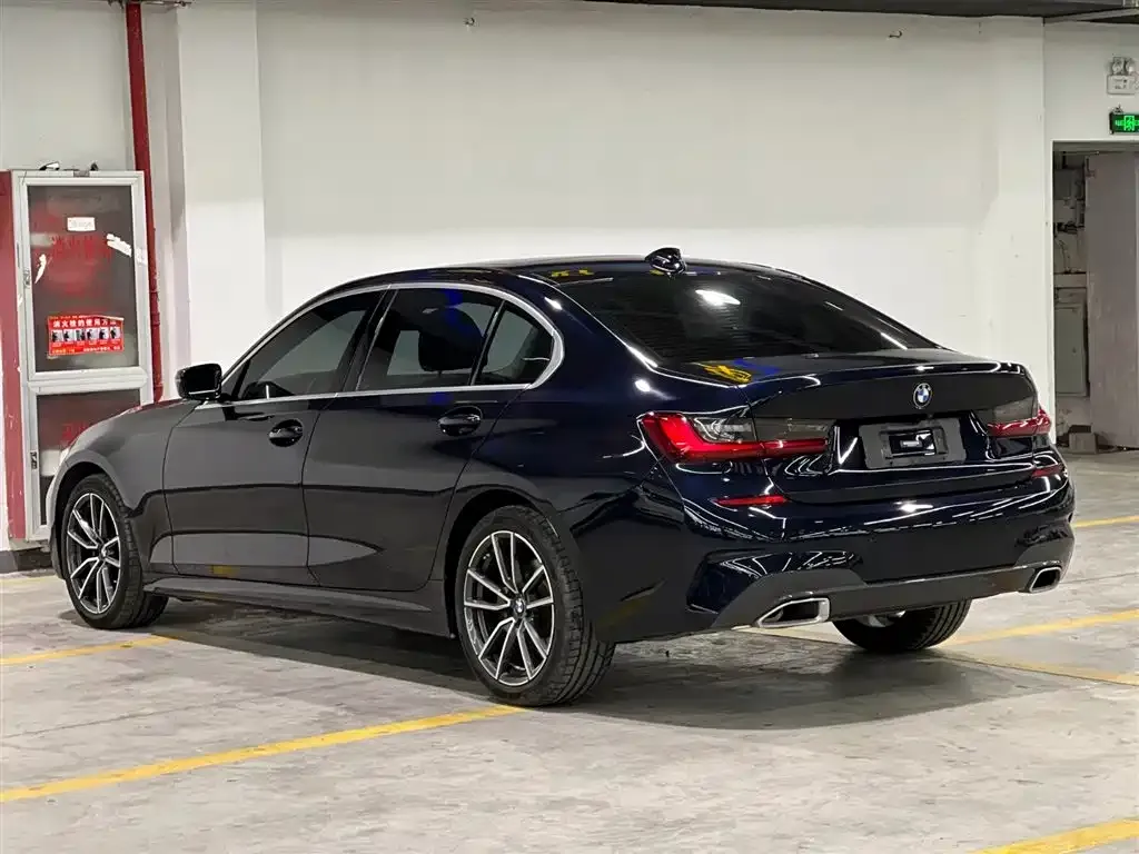 BMW 3 Series 2022 из CN, фото 7