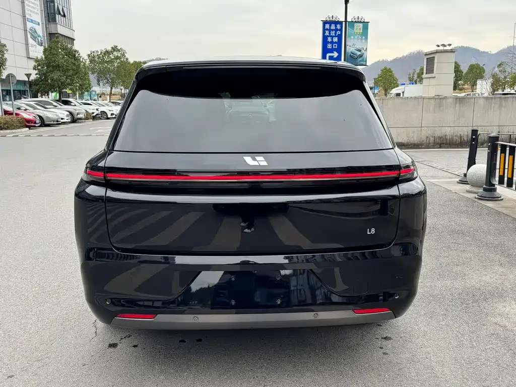 Li Auto L8 2025 из CN, фото 2