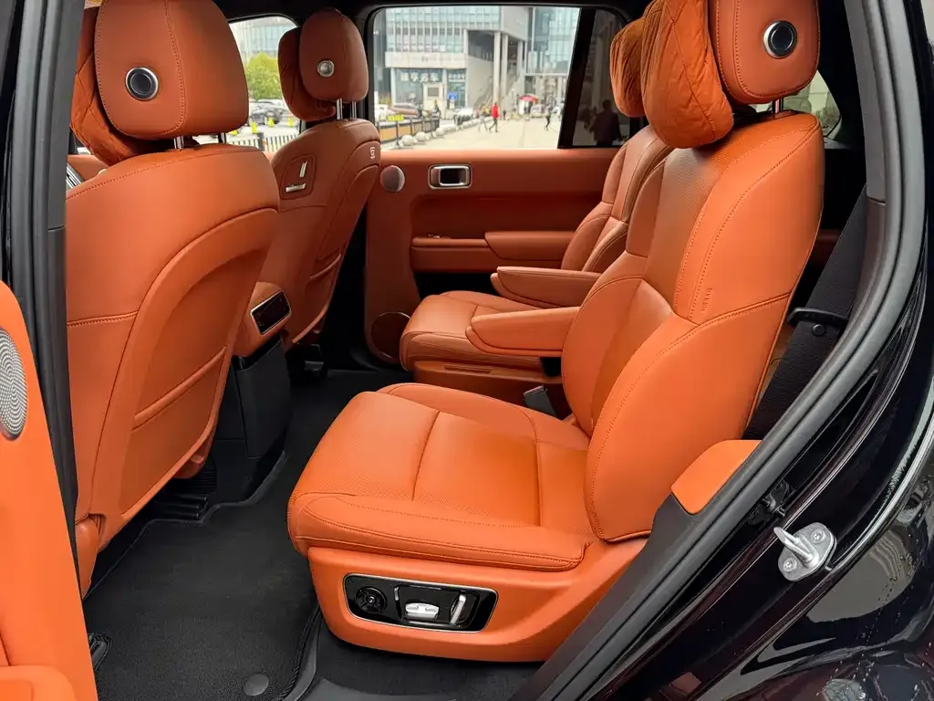 Li Auto L8 2025 из CN, фото 8