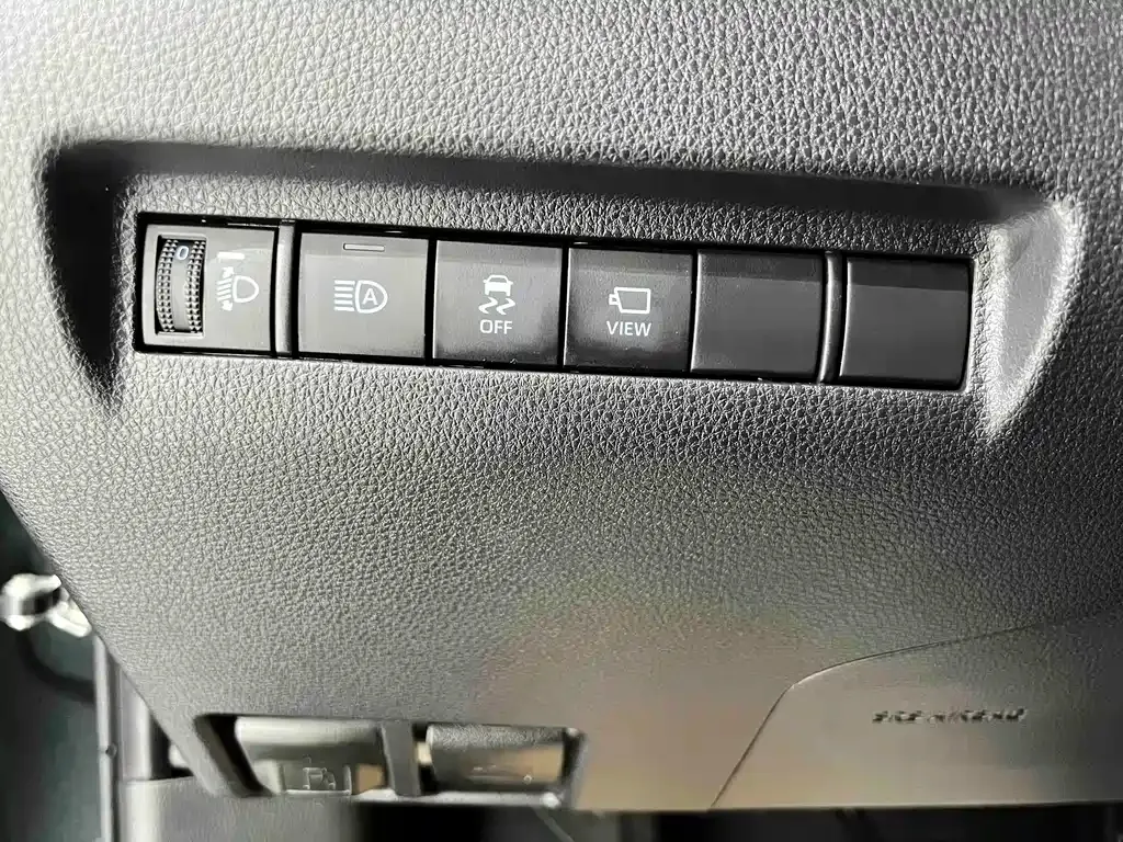 Toyota Harrier 2022 из CN, фото 10