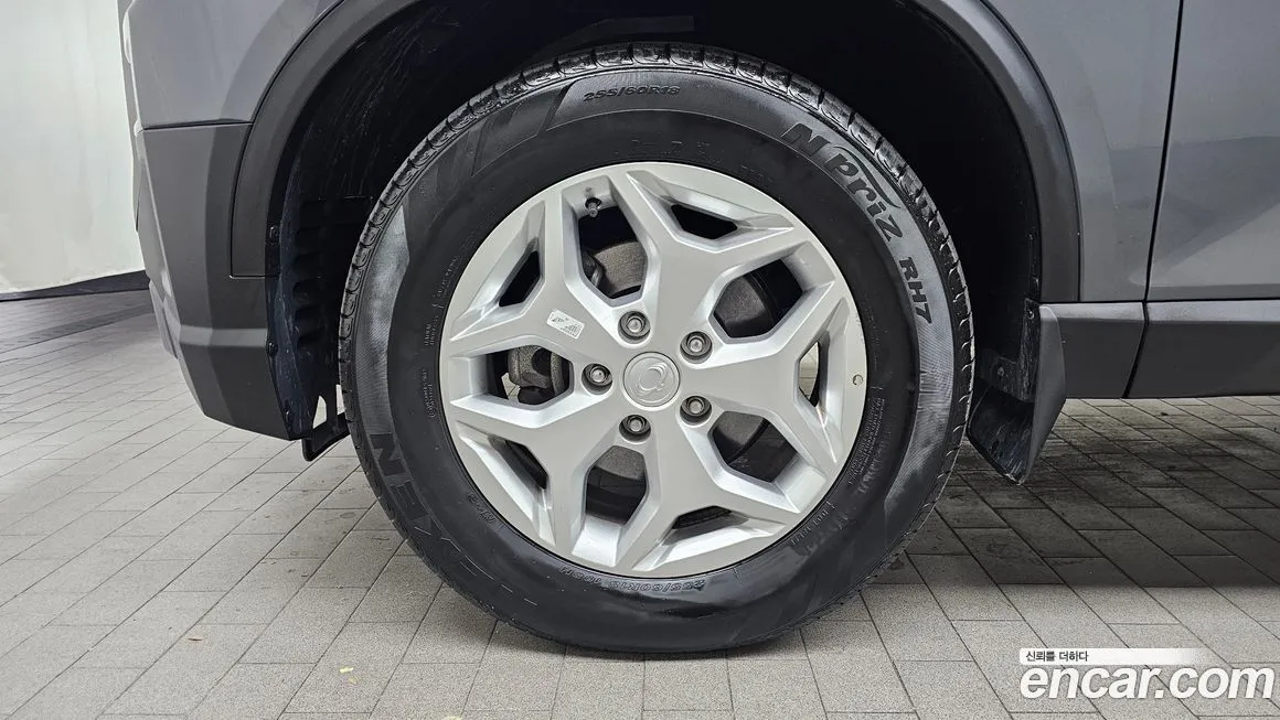 KG Mobility (Ssangyong) Rexton — фото 5