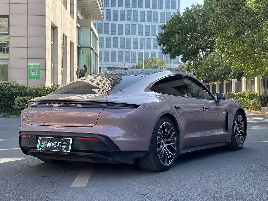 Porsche Taycan 2021 из CN, фото 8