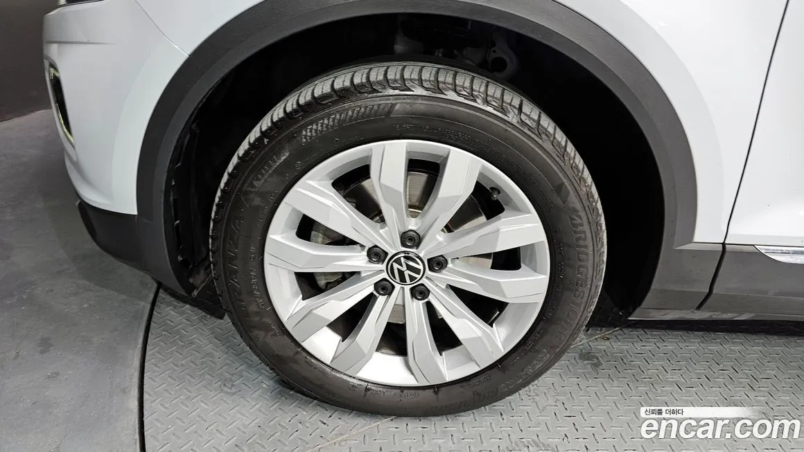 Volkswagen T-Roc 2021 из KR, фото 10