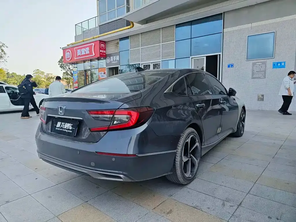 Honda Accord 2023 из CN, фото 7