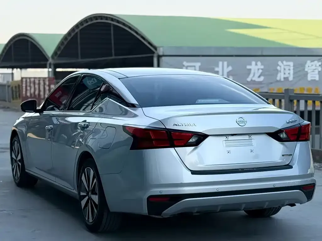 Nissan Teana 2022 из CN, фото 4