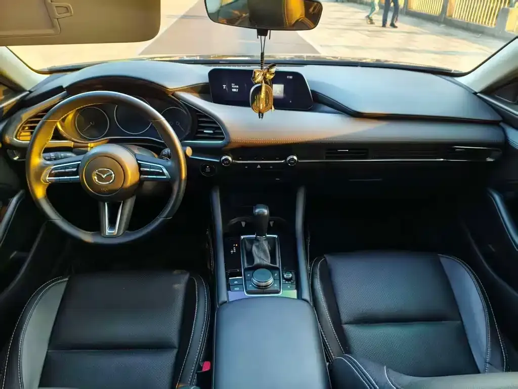 Mazda 3 Axela 2022 из CN, фото 8