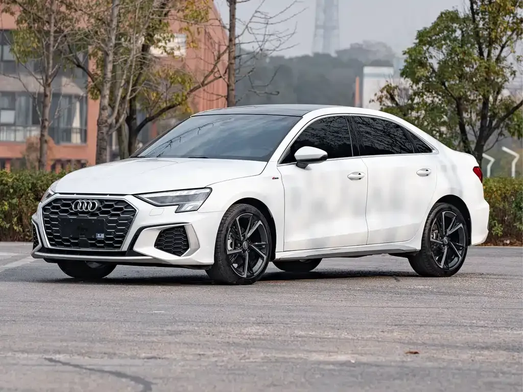 Audi A3 2022 из CN, фото 1