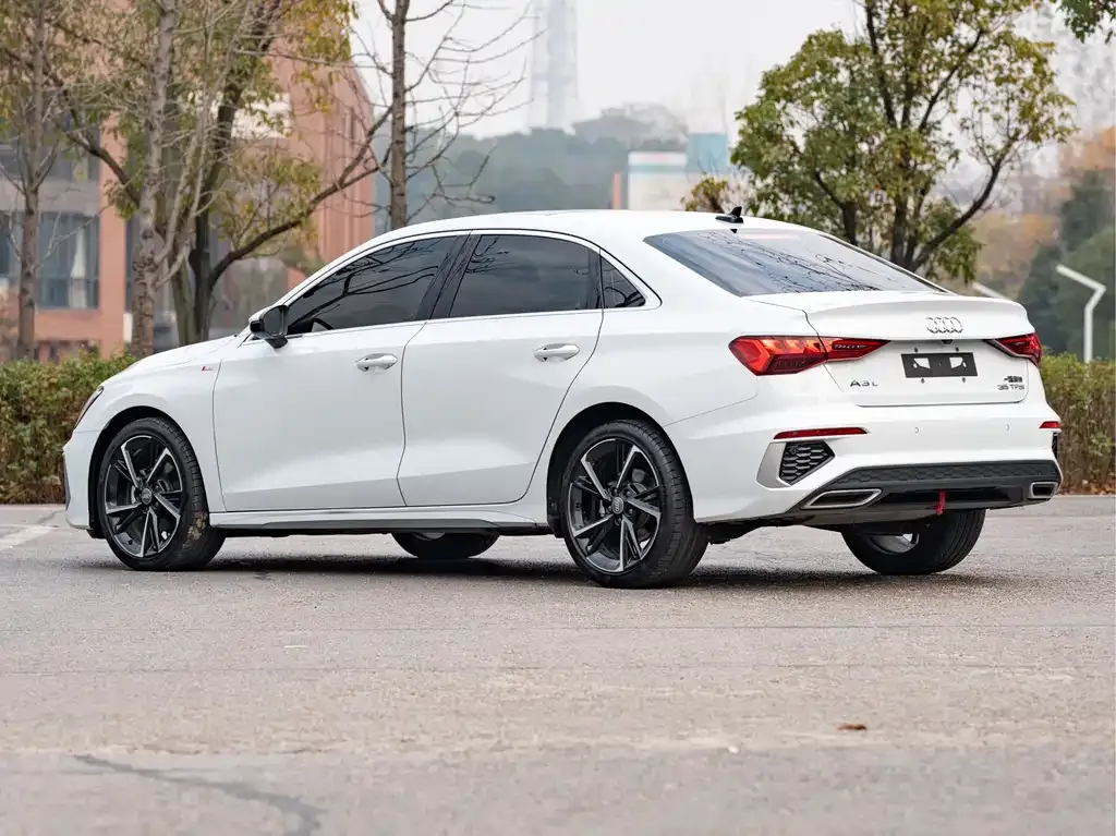 Audi A3 2022 из CN, фото 7
