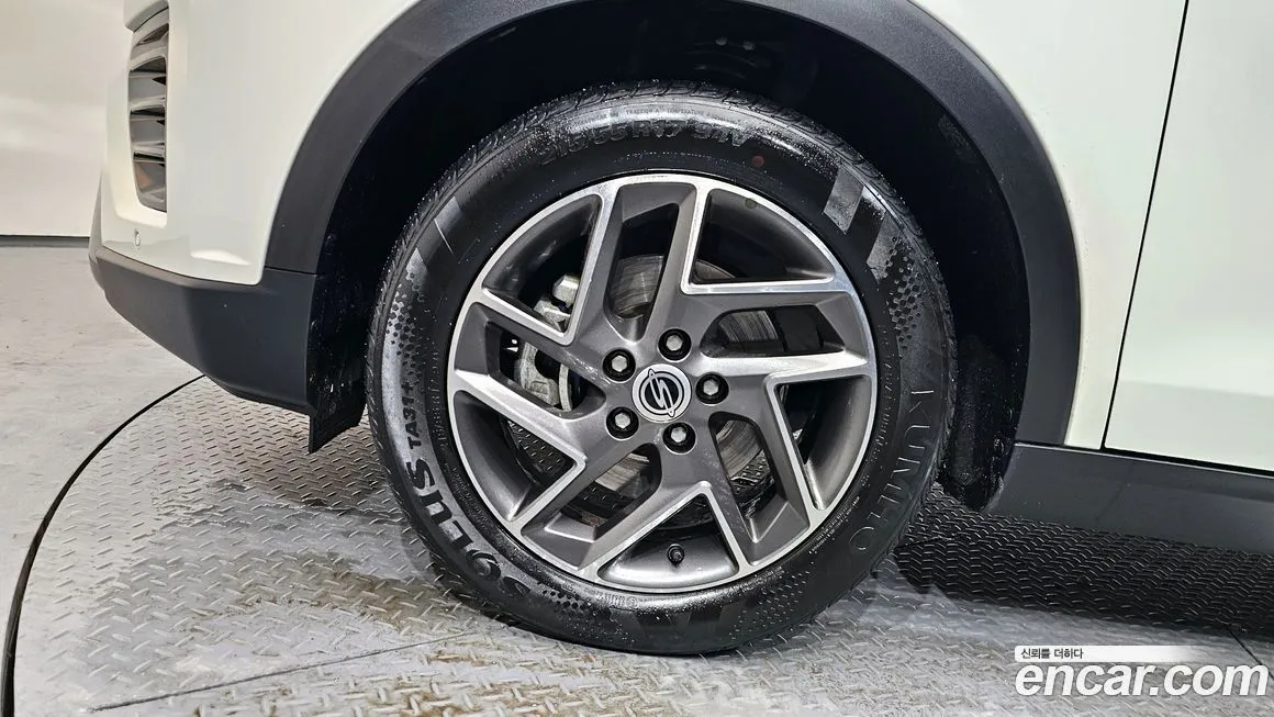 KG Mobility (Ssangyong) TIBOLI 2023 из KR, фото 7