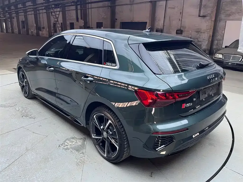 Audi A3 2022 из CN, фото 10