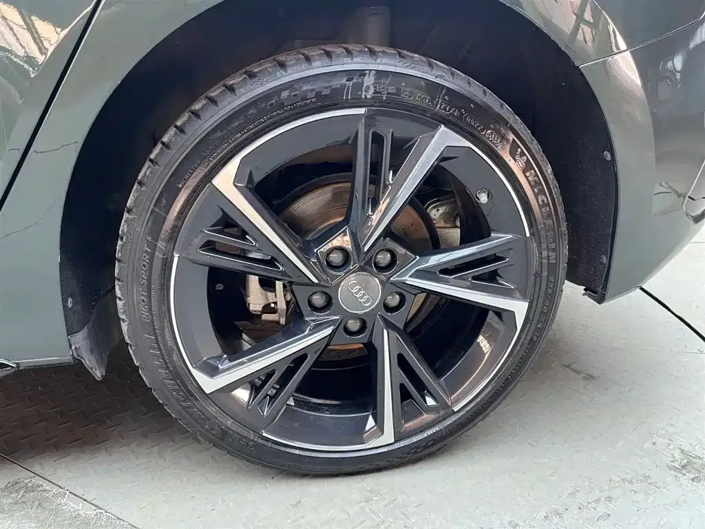 Audi A3 2022 из CN, фото 2