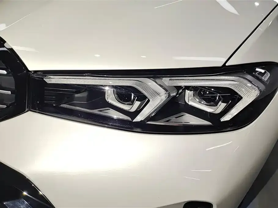 BMW 3 Series 2024 из CN, фото 6