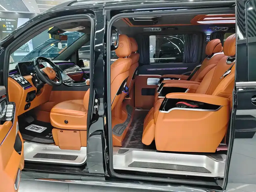 Mercedes-Benz Vito 2025 из CN, фото 8