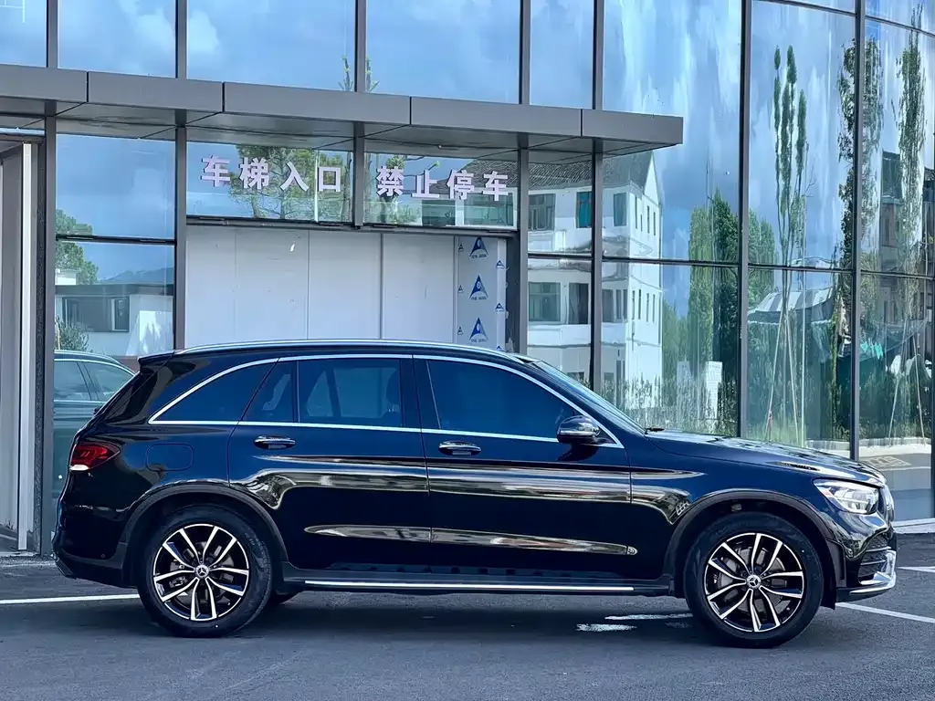 Mercedes-Benz GLC 2022 из CN, фото 8