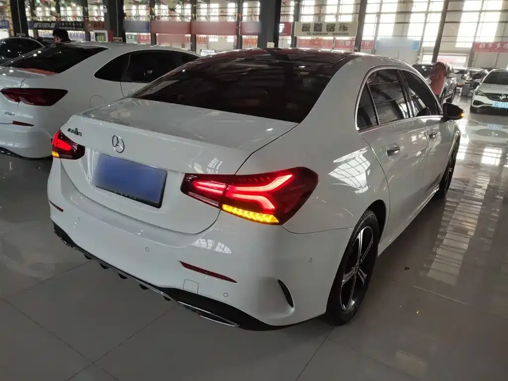Mercedes-Benz A-Class 2023 из CN, фото 4
