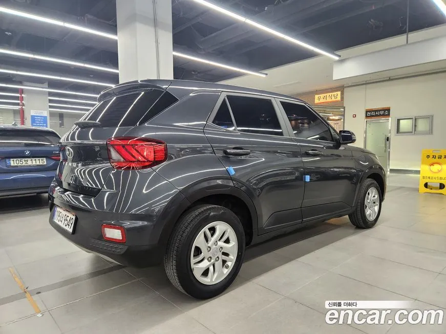 Hyundai Venue 2021 из KR, фото 3