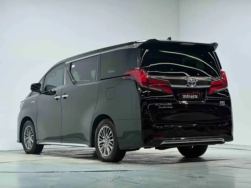 Toyota Alphard 2021 из CN, фото 10