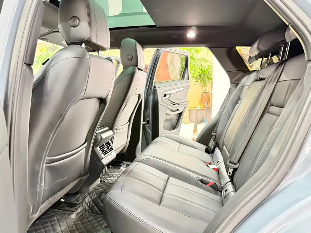 Land Rover Evoque — фото 4