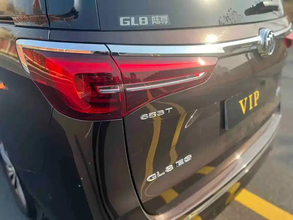 Buick GL8 2021 из CN, фото 10