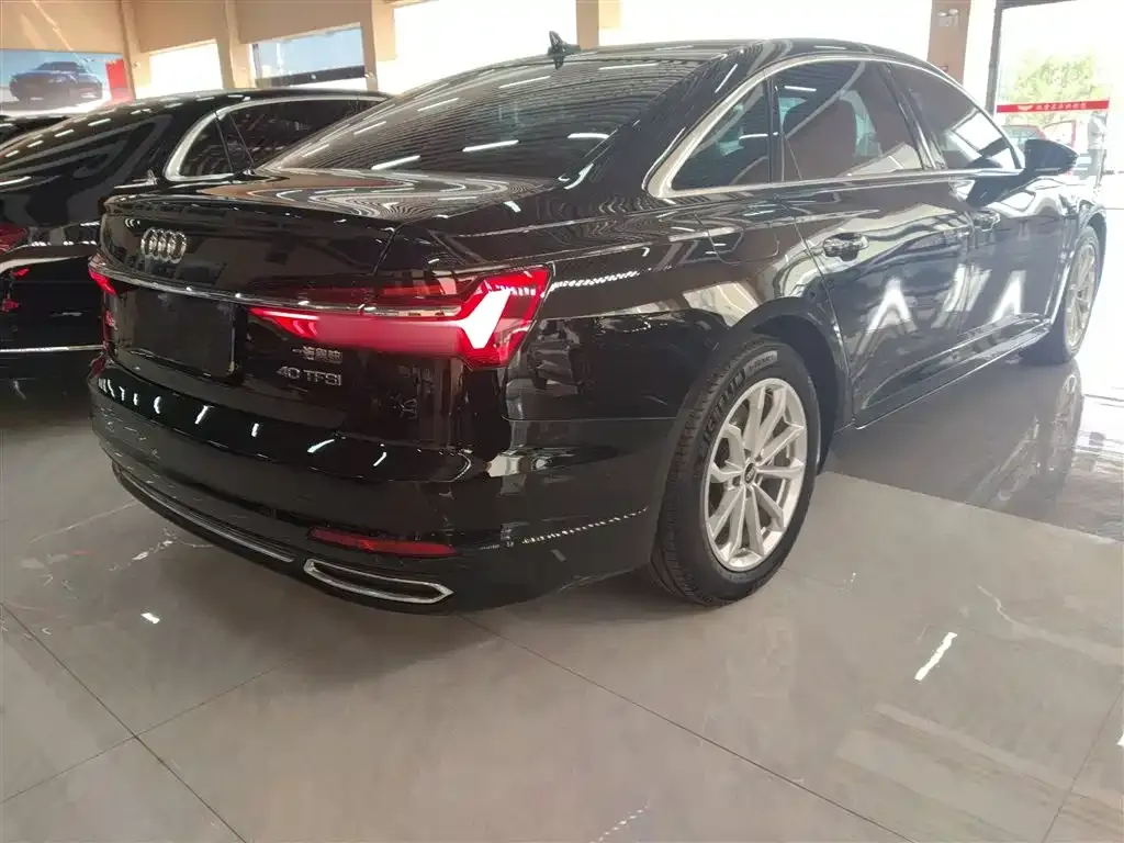 Audi A6L 2022 из CN, фото 7