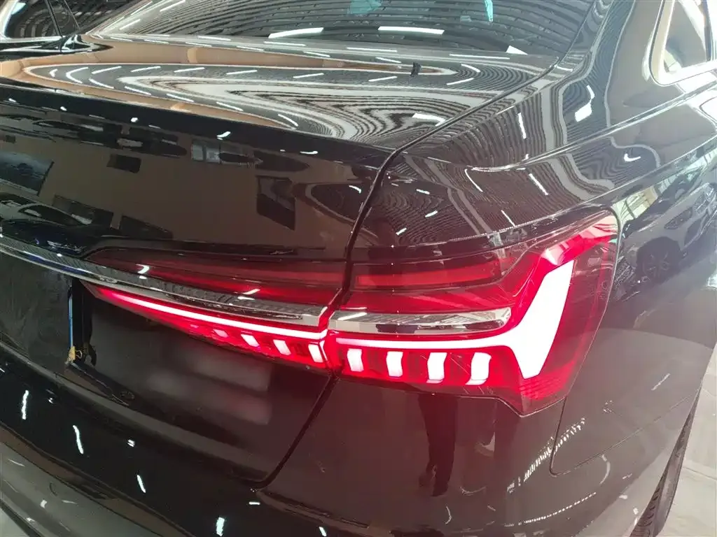 Audi A6L 2022 из CN, фото 8