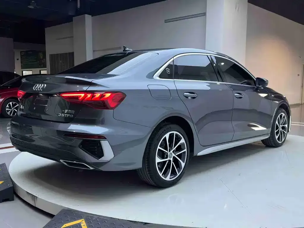 Audi A3 2022 из CN, фото 8