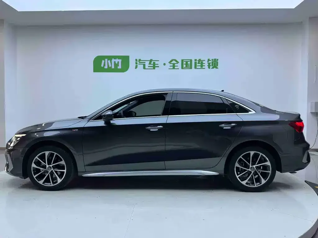 Audi A3 2022 из CN, фото 2