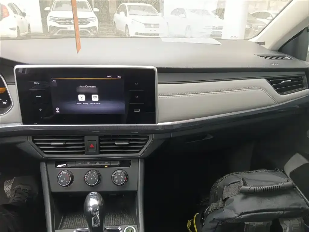 Volkswagen Bora 2024 из CN, фото 4