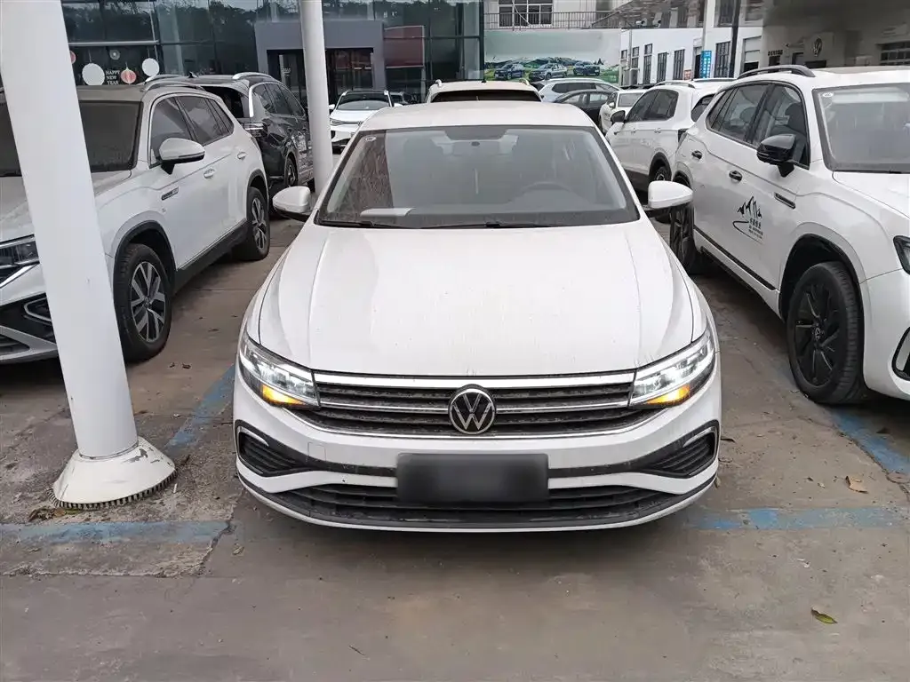Volkswagen Bora 2024 из CN, фото 3