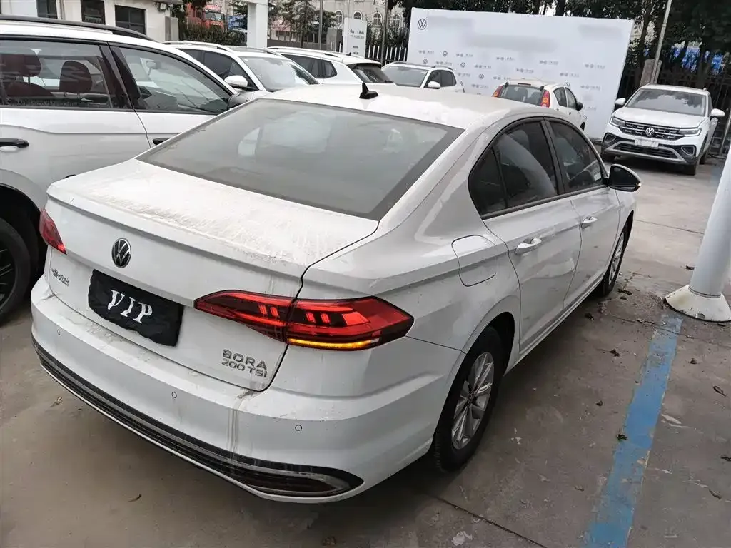 Volkswagen Bora 2024 из CN, фото 7
