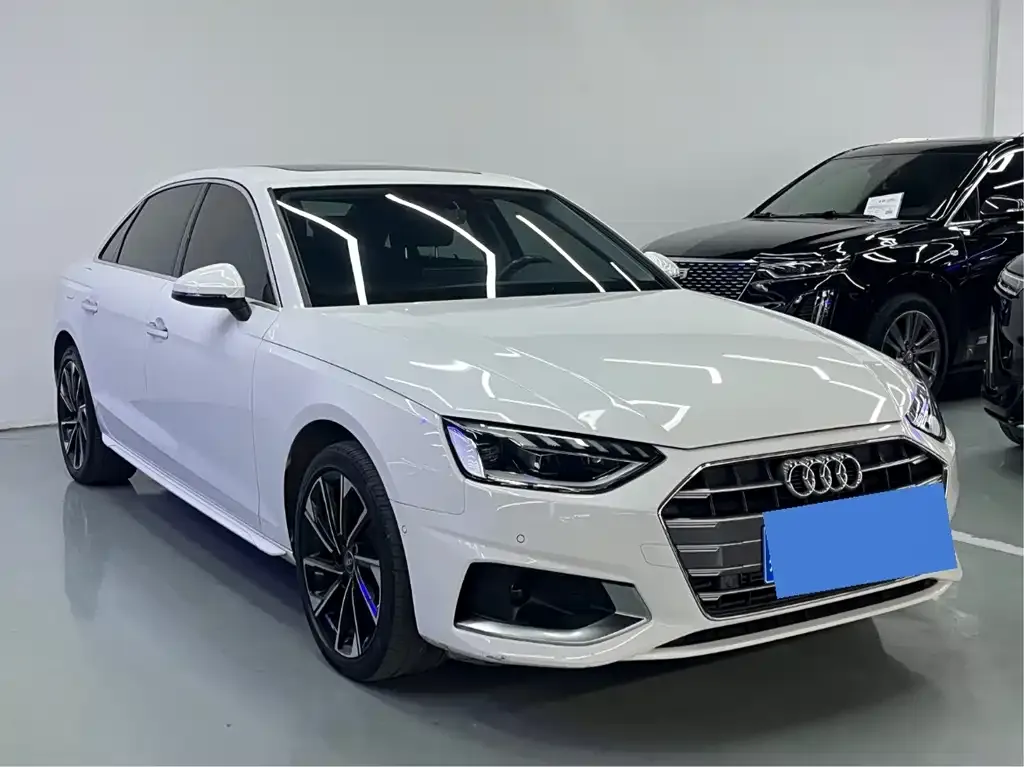 Audi A4L 2022 из CN, фото 9