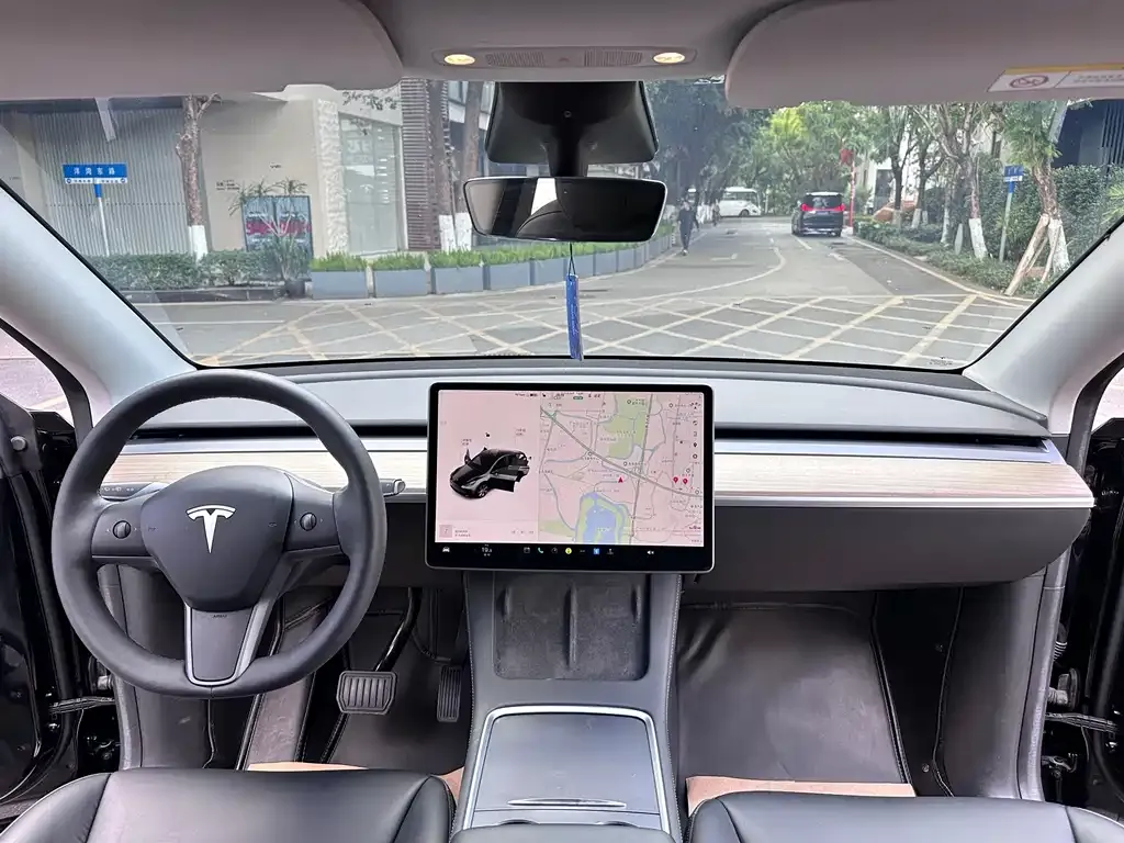 Tesla Model Y 2023 из CN, фото 7