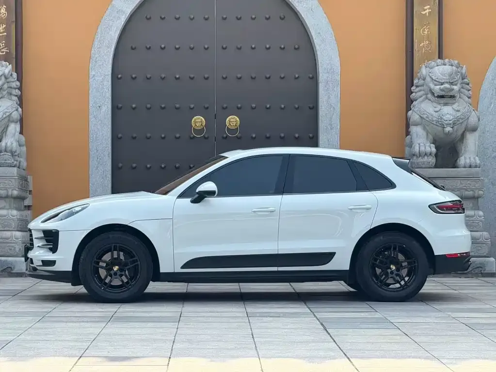 Porsche Macan 2021 из CN, фото 6