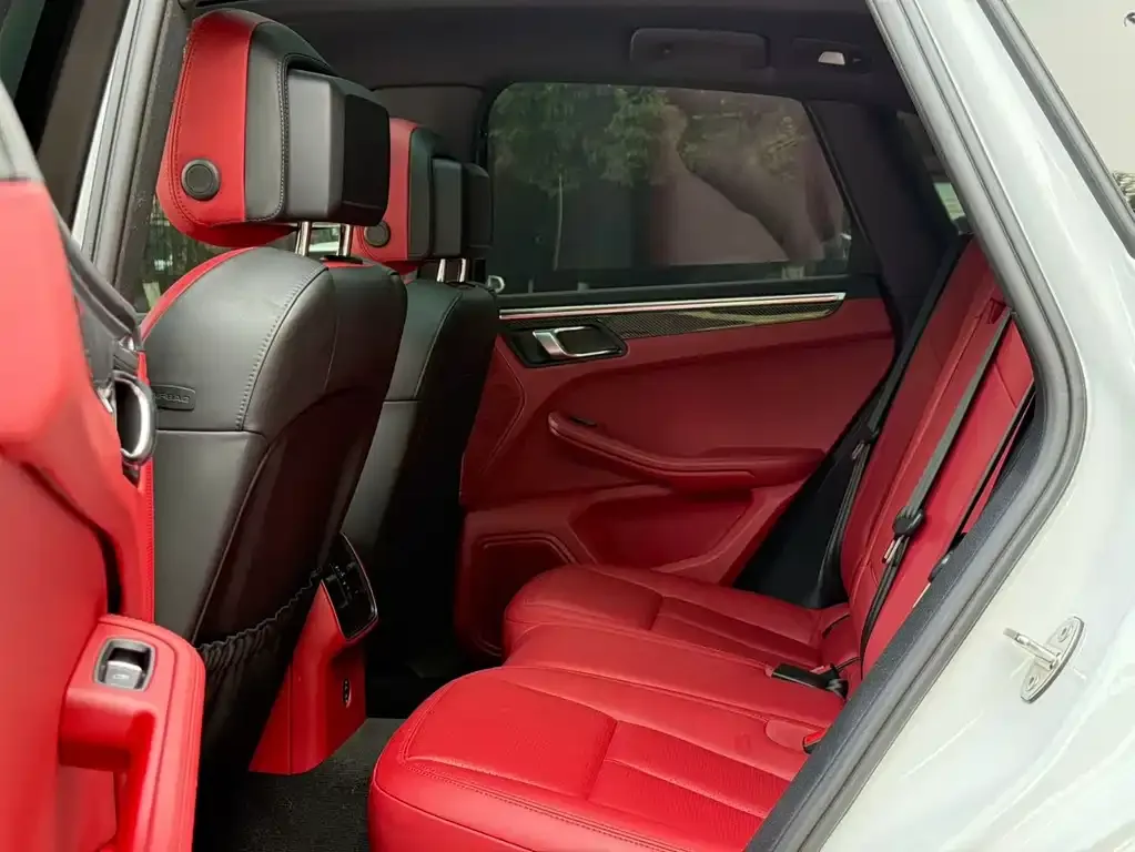 Porsche Macan 2021 из CN, фото 2