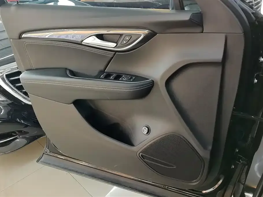 Buick Envision Plus 2023 из CN, фото 3